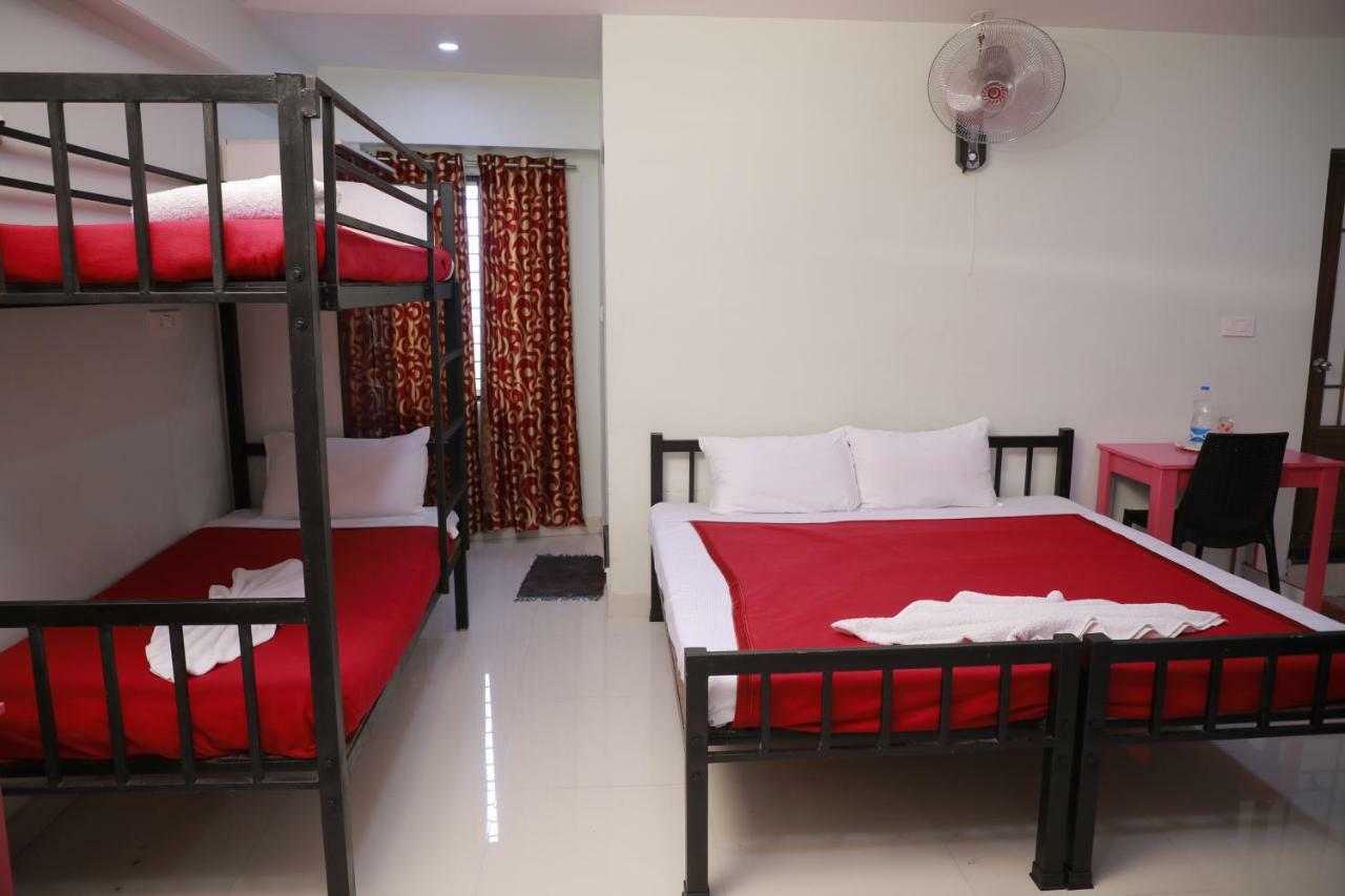 Bed and Breakfast Pavithram Residency Kollam Exteriér fotografie