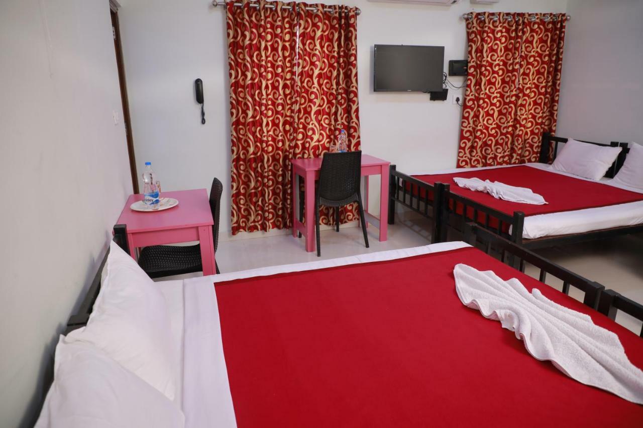 Bed and Breakfast Pavithram Residency Kollam Exteriér fotografie