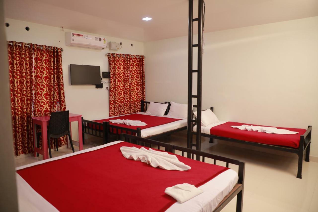 Bed and Breakfast Pavithram Residency Kollam Exteriér fotografie